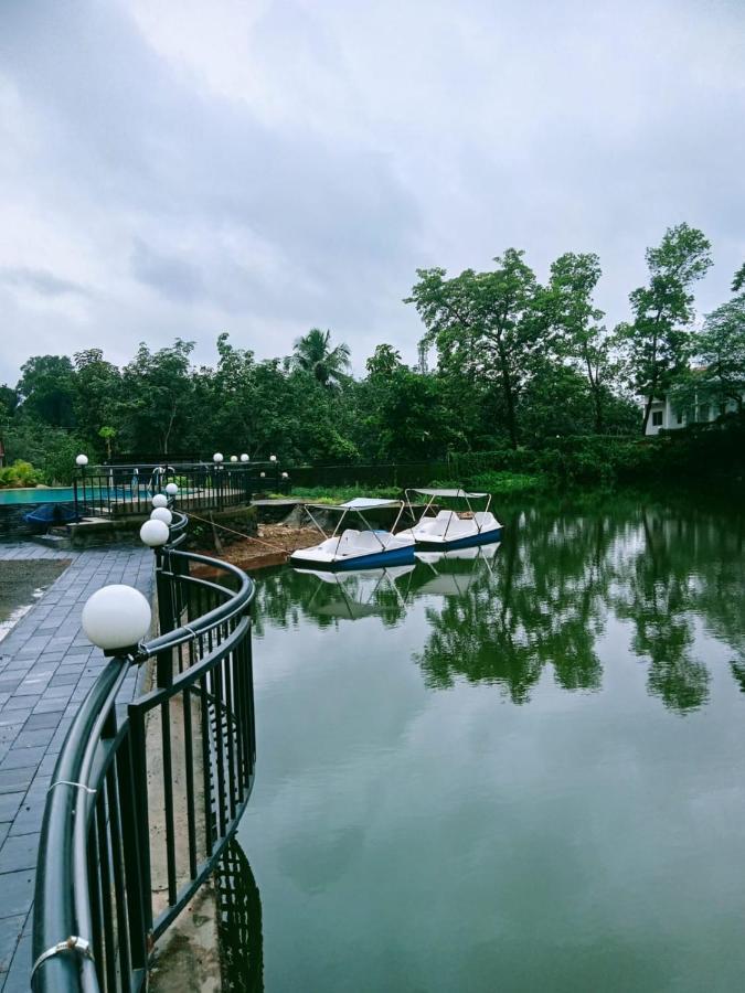 Rockdale Resort Nilambūr Extérieur photo