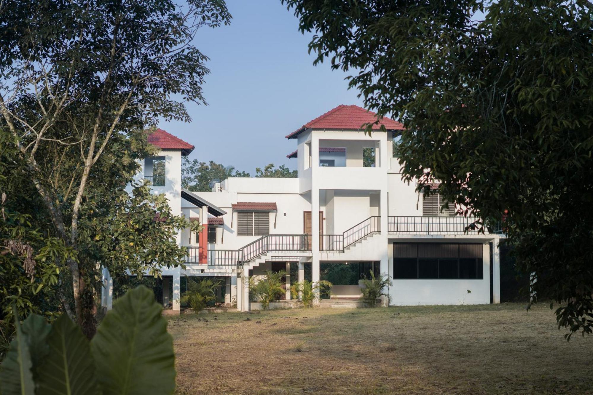 Rockdale Resort Nilambūr Extérieur photo